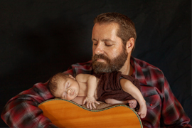 family with newborn