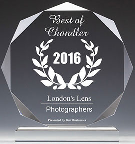 Plaque showing London's Lens recieved the Best of Chandler Photographer award for 2016