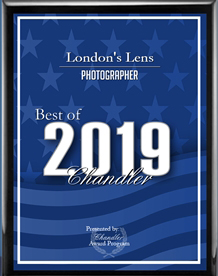 Plaque showing London's Lens recieved the Best of Chandler Photographer award for 2019